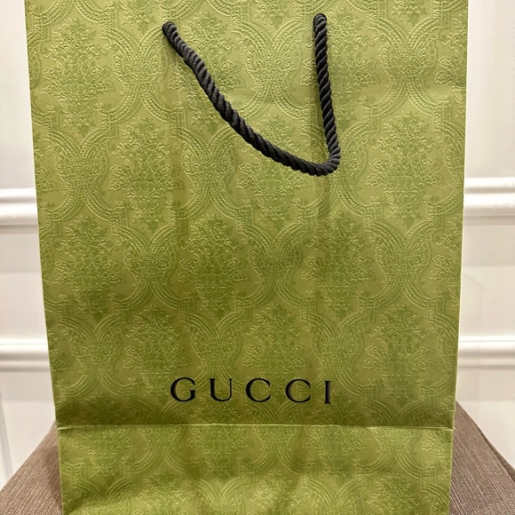 Authentic GUCCI gift box and matching gift bag - Picture 7 of 8